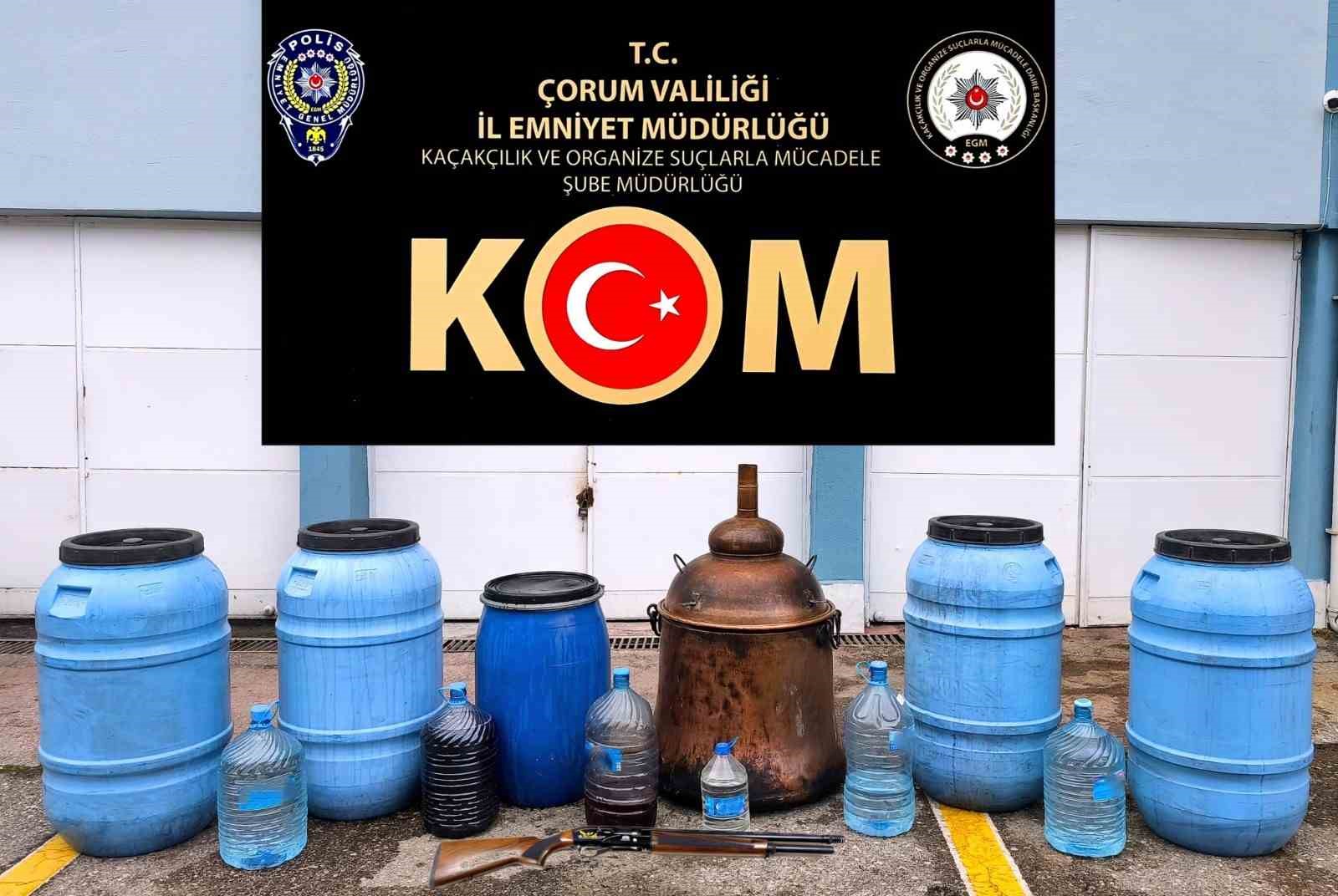 Çorum’da yüzlerce litre fermente alkol ele geçirildi: 1 gözaltı