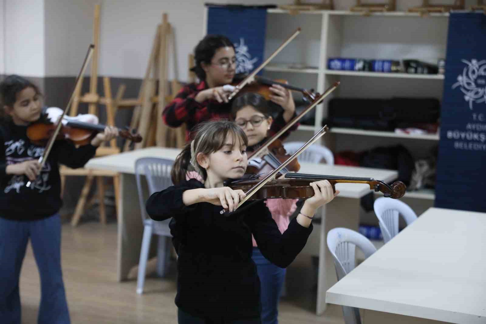 Başkan Çerçioğlu’ndan Aydınlı çocukların gelişimine tam destek
