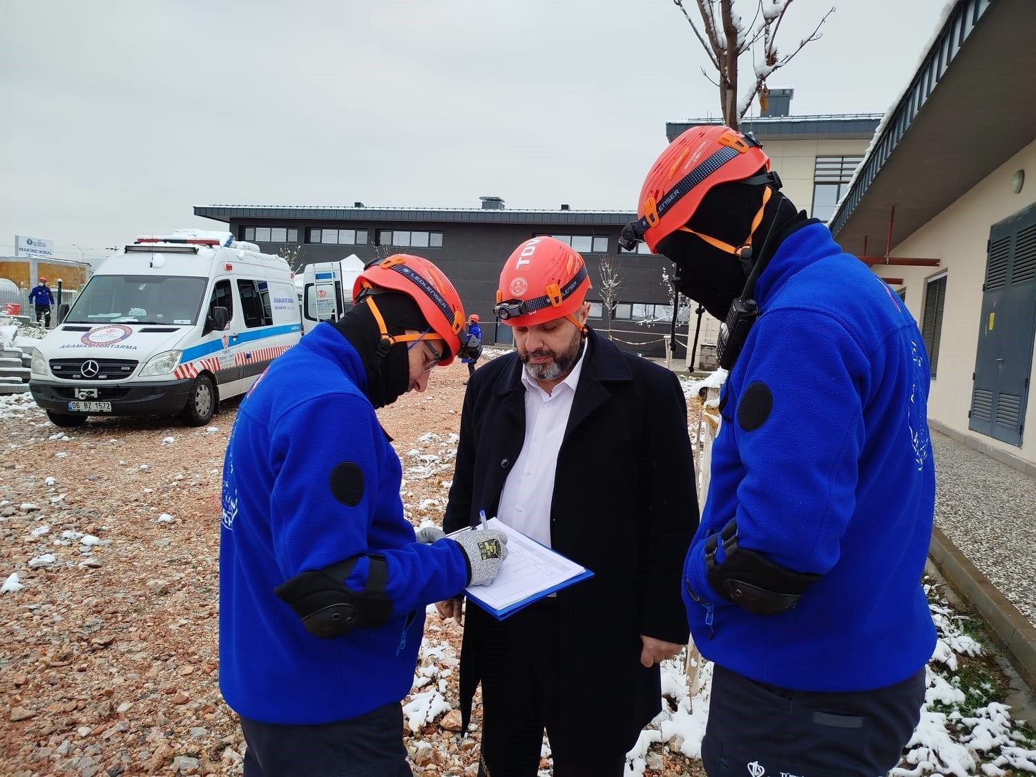 K&uuml;tahya İl M&uuml;ft&uuml;l&uuml;ğ&uuml; Arama Kurtarma ekibi akredite oldu
