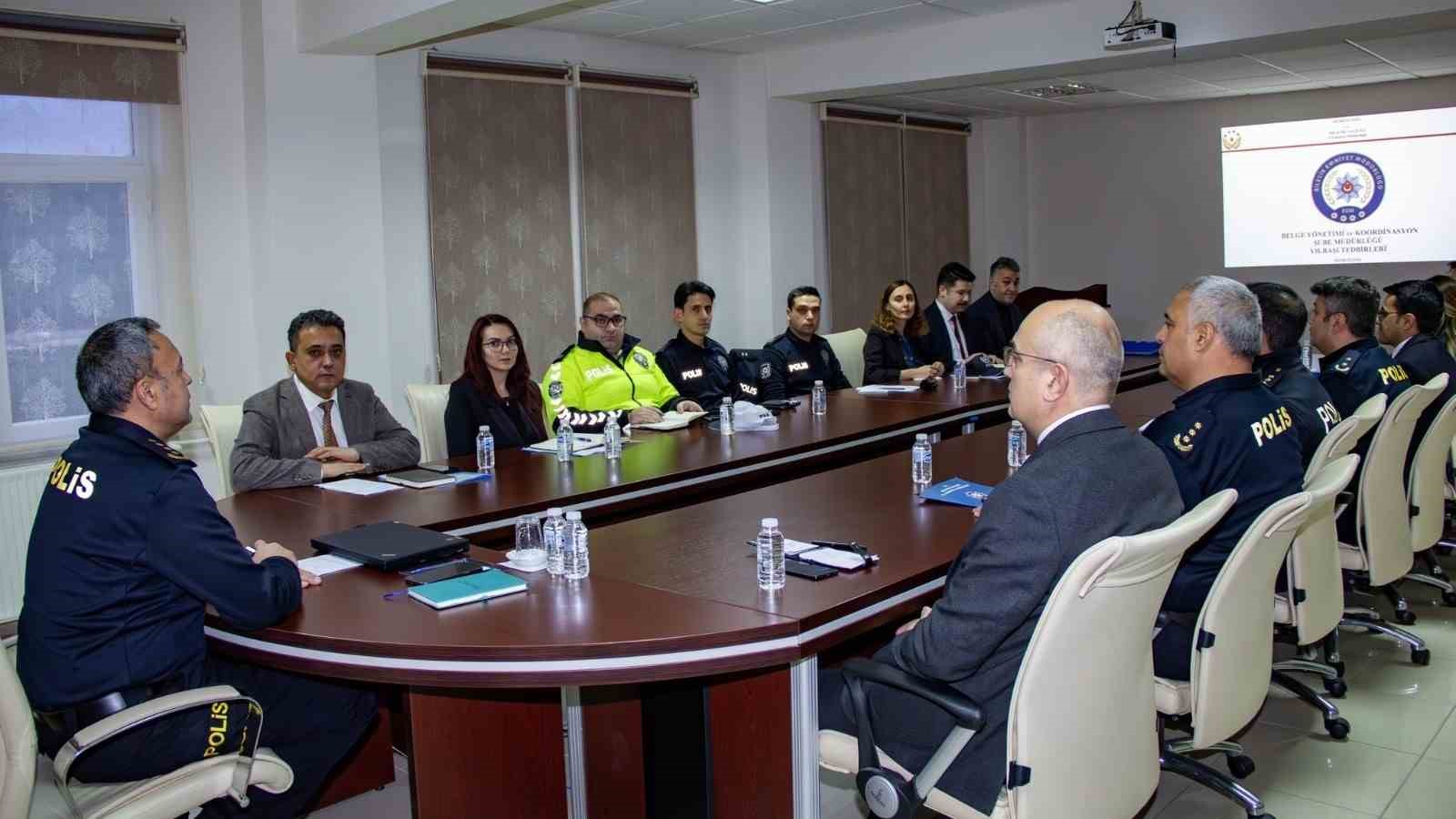 Bilecik&rsquo;te bu gece alınacak tedbirler değerlendirildi
