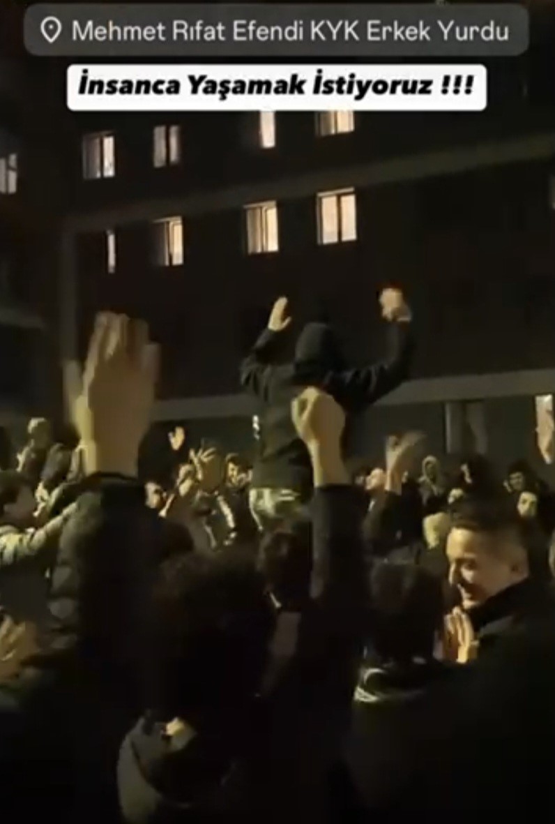 Bartın’da öğrencilerden su eylemi