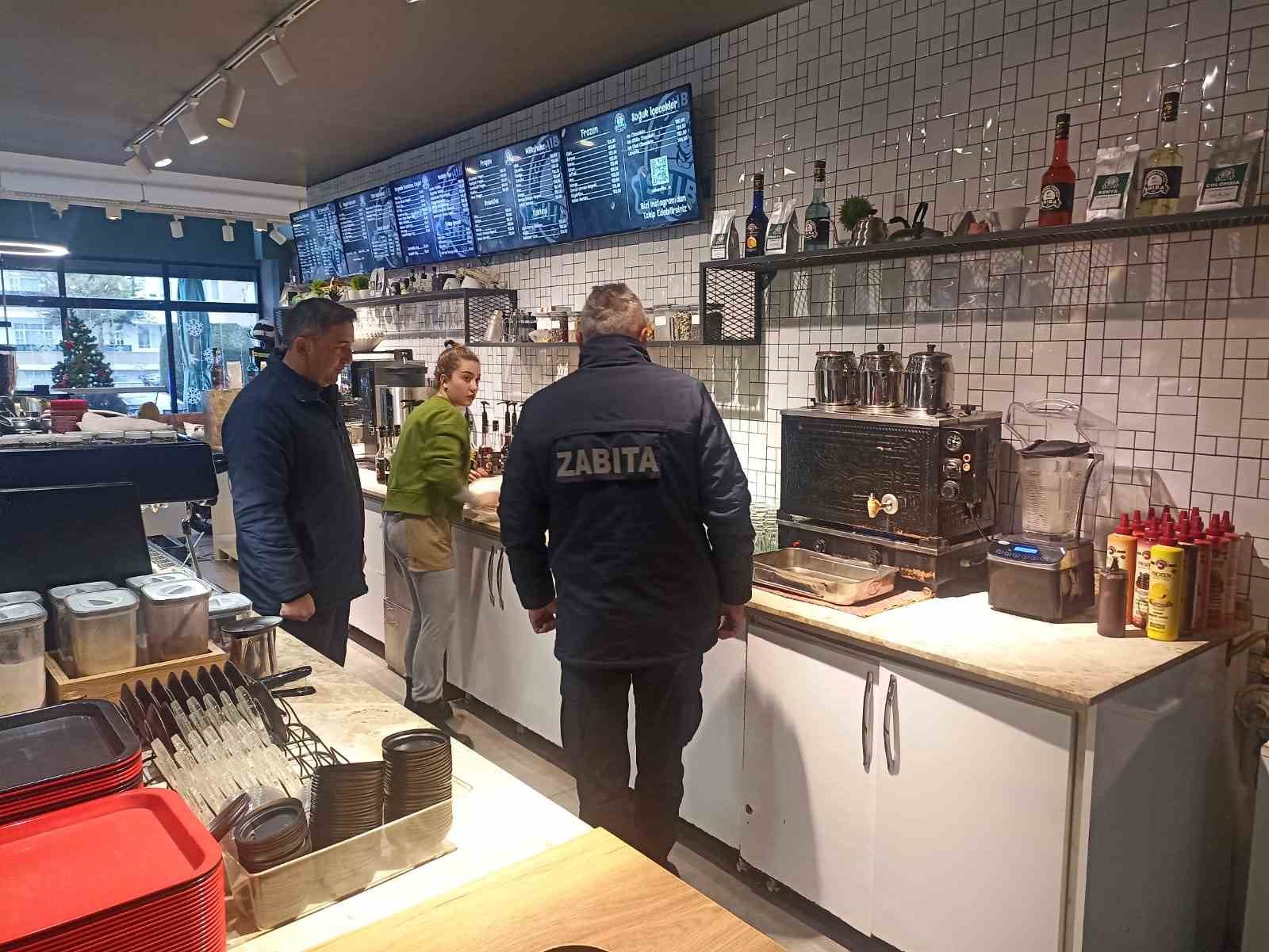 Çorum’da zabıta ekipleri kafe ve eğlence yerlerini denetledi