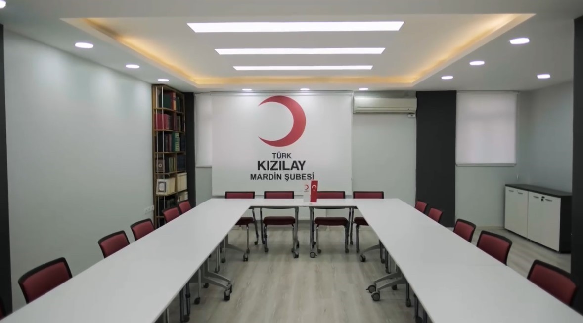 T&uuml;rk Kızılay Mardin Şubesi 2024 yılı &ccedil;alışmalarını değerlendirdi
