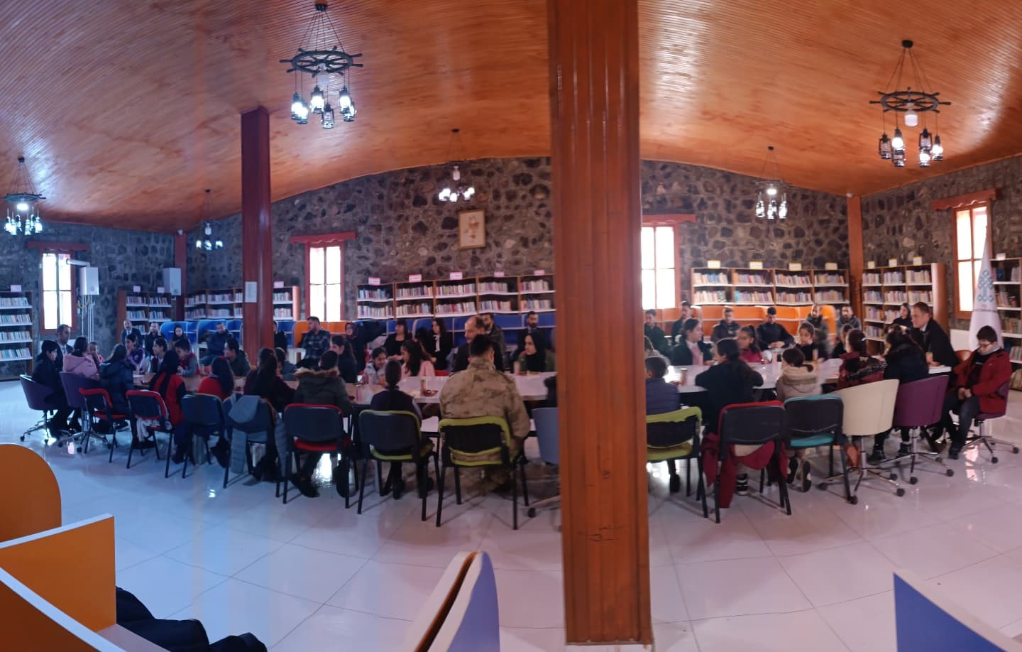 Bulanık&rsquo;ta &lsquo;K&uuml;t&uuml;phane Buluşmaları&rsquo; devam ediyor
