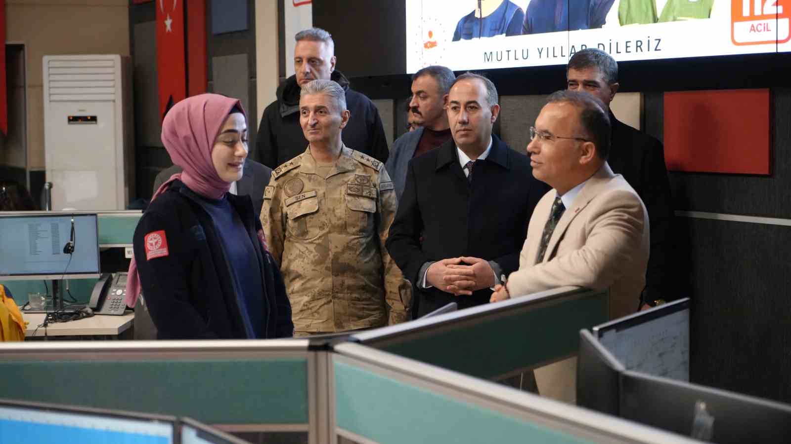 Gaziantep&rsquo;te yılbaşı gecesi 10 bin personel g&ouml;rev başında
