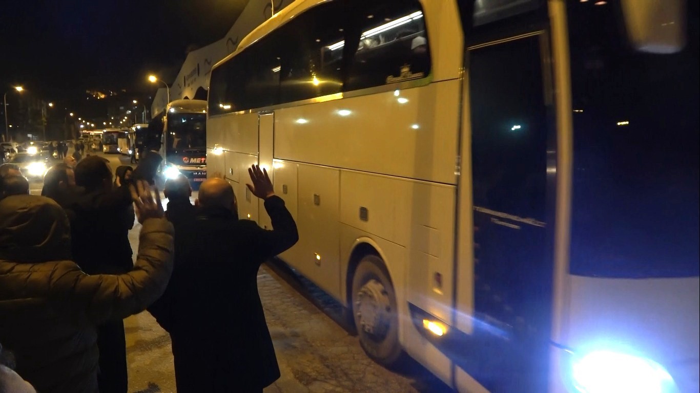 Galata K&ouml;pr&uuml;s&uuml;&rsquo;ndeki Filistin buluşması i&ccedil;in K&uuml;tahya&rsquo;dan 600 kişi yola &ccedil;ıktı
