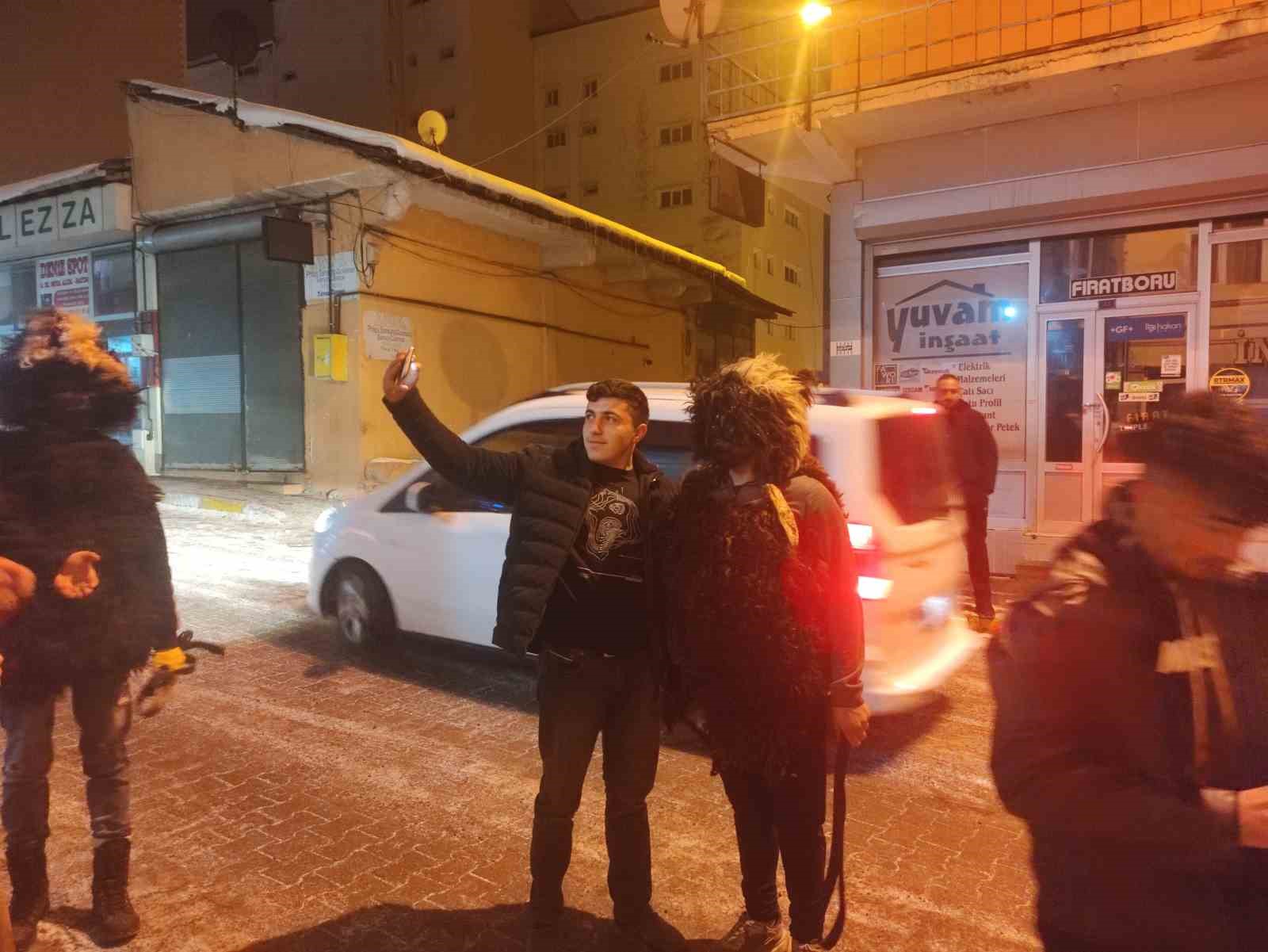 Ardahan&rsquo;ın asırlık geleneği yılbaşında tekrar yaşatıldı
