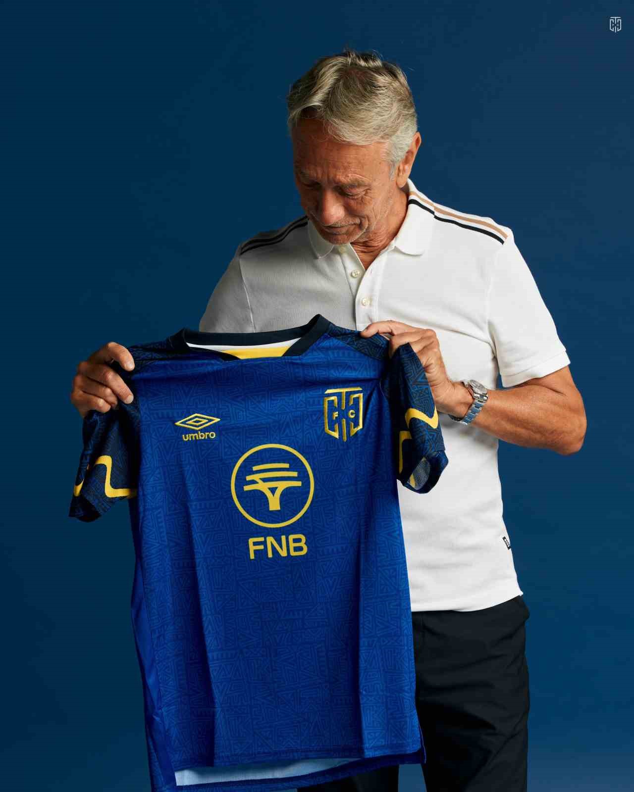 Cape Town City’nin yeni teknik direktörü Muhsin Ertuğral oldu
