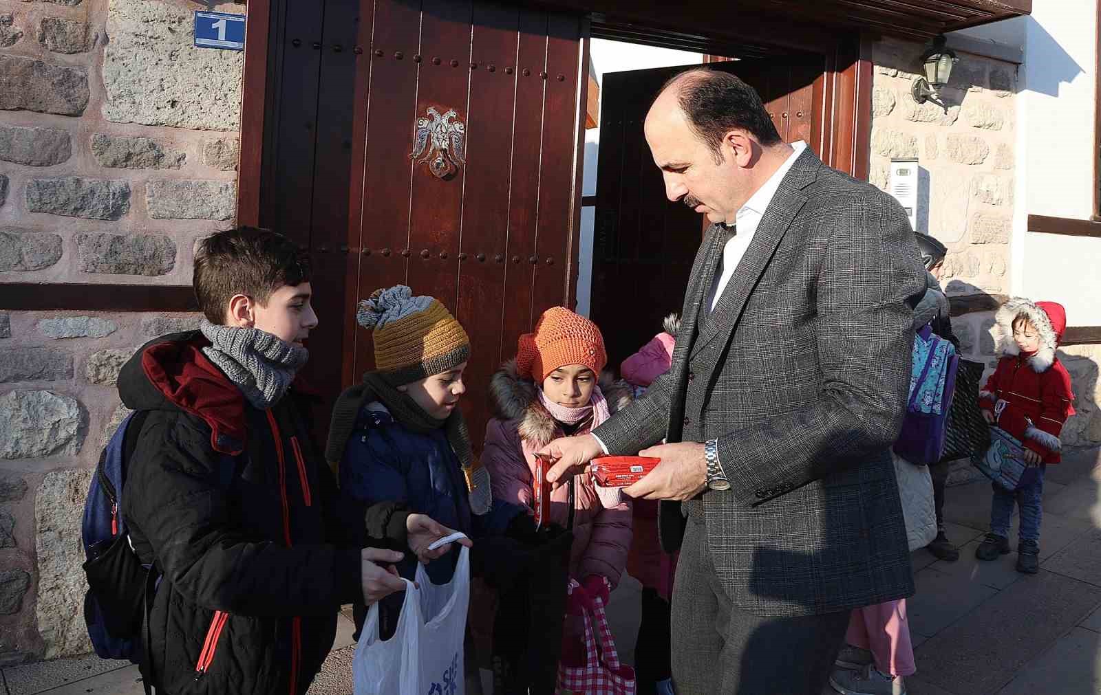 Başkan Altay çocukların Şivlilik coşkusuna ortak oldu