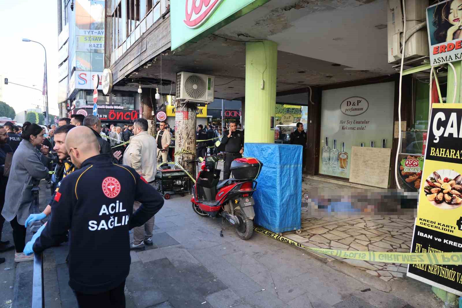 Adana’da şehir merkezinde infaz: 1 ölü