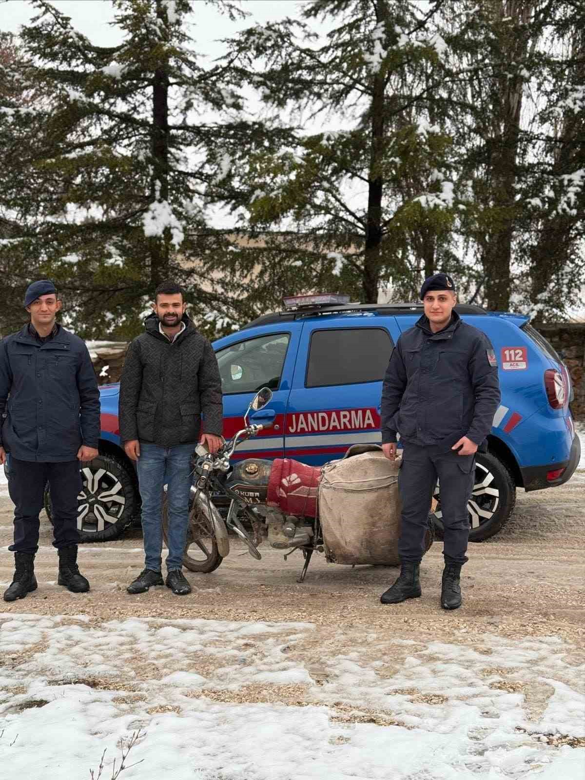 Kırşehir’de çalınan motosikleti jandarma buldu