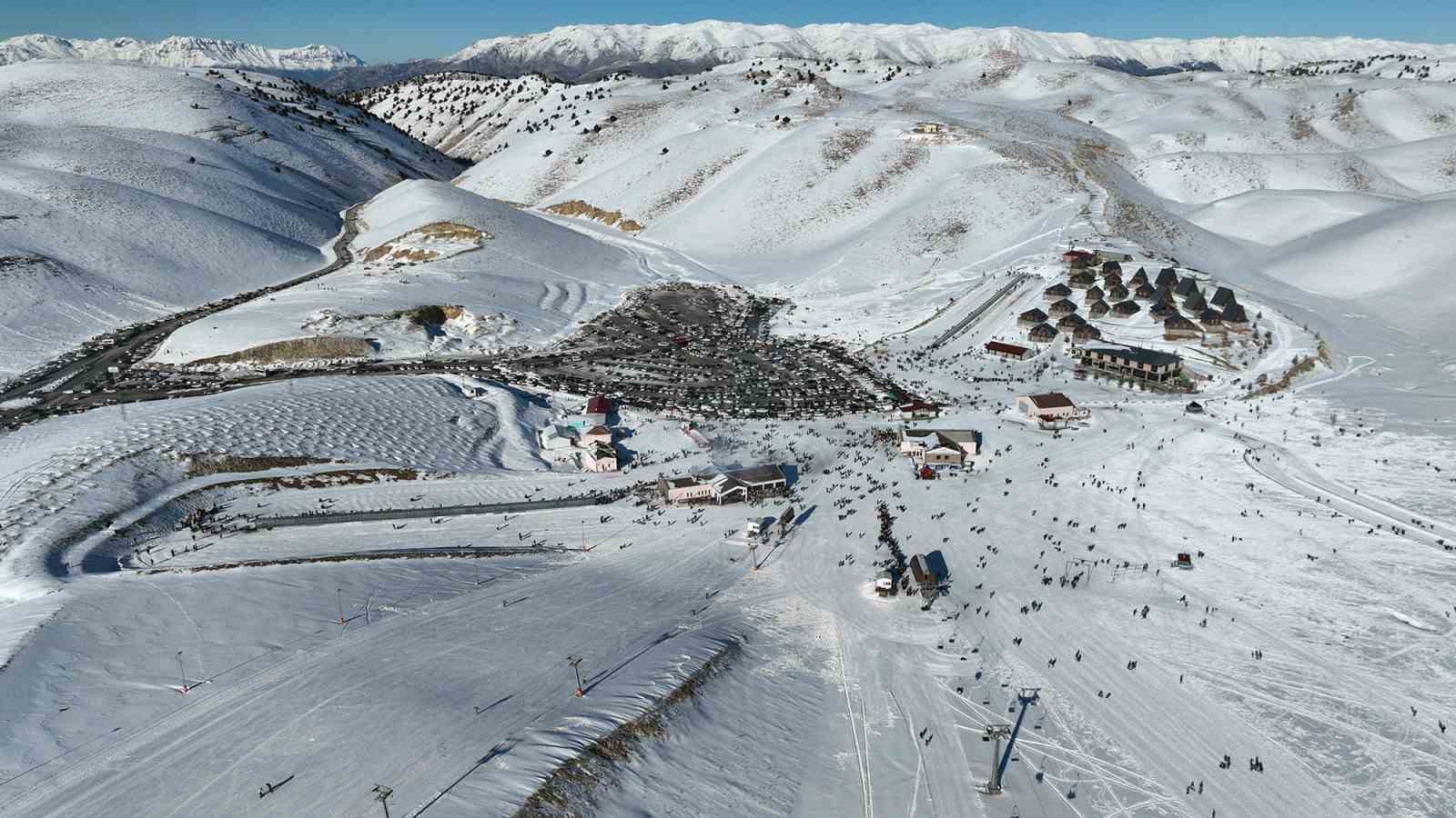 Yedikuyular Kayak Merkezi’ne otobüs seferleri başlıyor