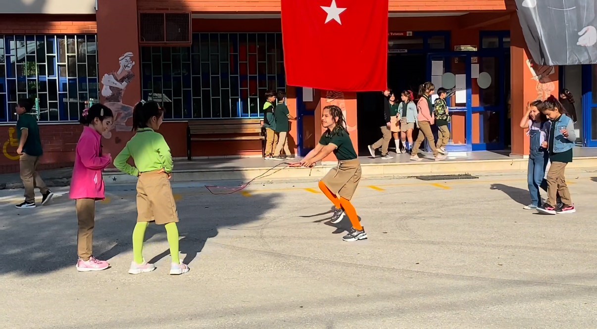 Çocuklarda sıklıkla görülen o hastalık için uzmanından önemli uyarı
