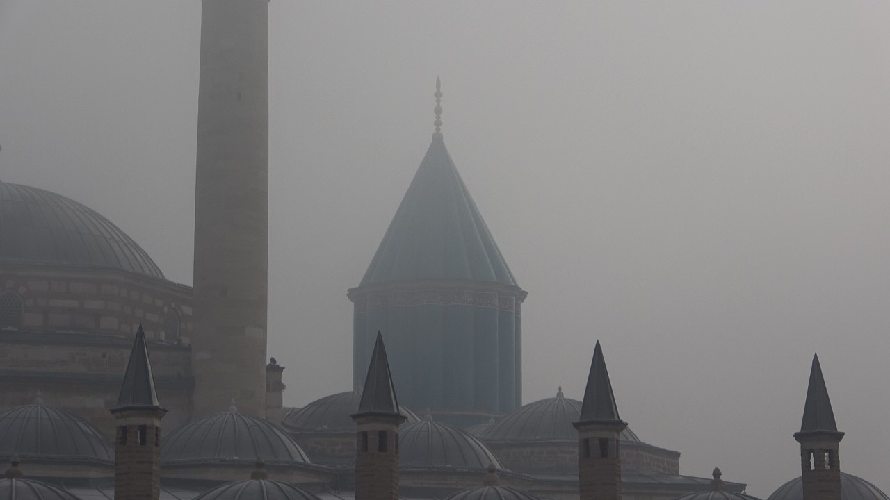 Konya’da yoğun sis etkili oldu