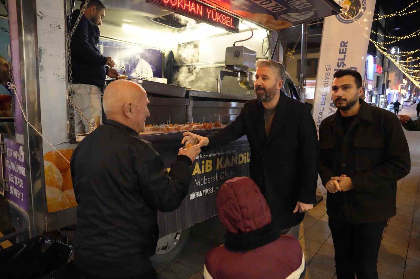 Kartal Belediyesi’nden Regaib Kandili’nde hayır lokması ikramı