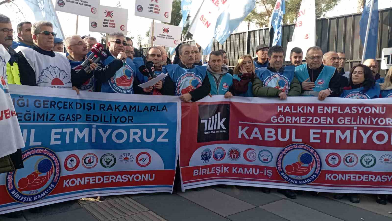 Birleşik Kamu-İş’ten TÜİK önünde eylem
