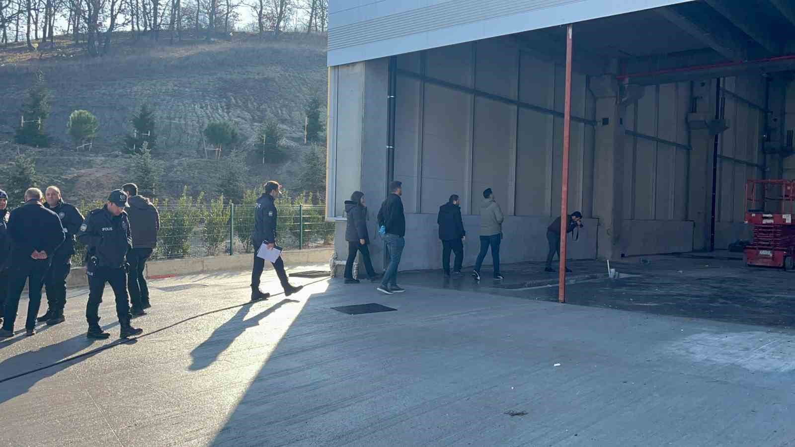 Stajyer Öğrenci 5 Metre Yüksekten Düşüp Ağır Yaralandı