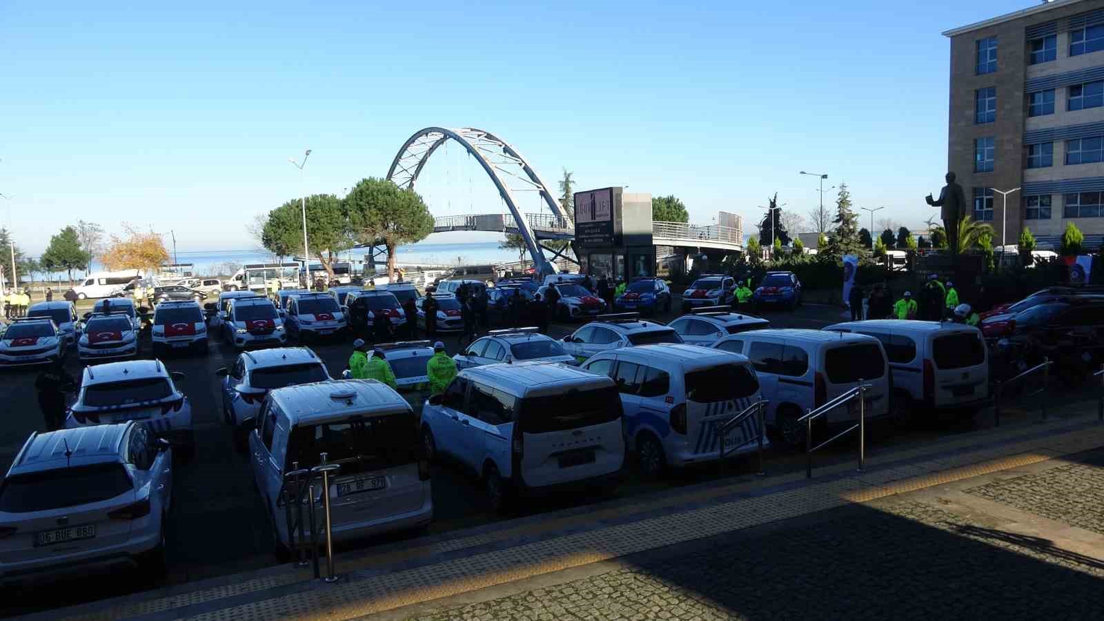 Giresun&rsquo;da g&uuml;venlik g&uuml;&ccedil;leri i&ccedil;in 65 yeni ara&ccedil; t&ouml;renle teslim edildi
