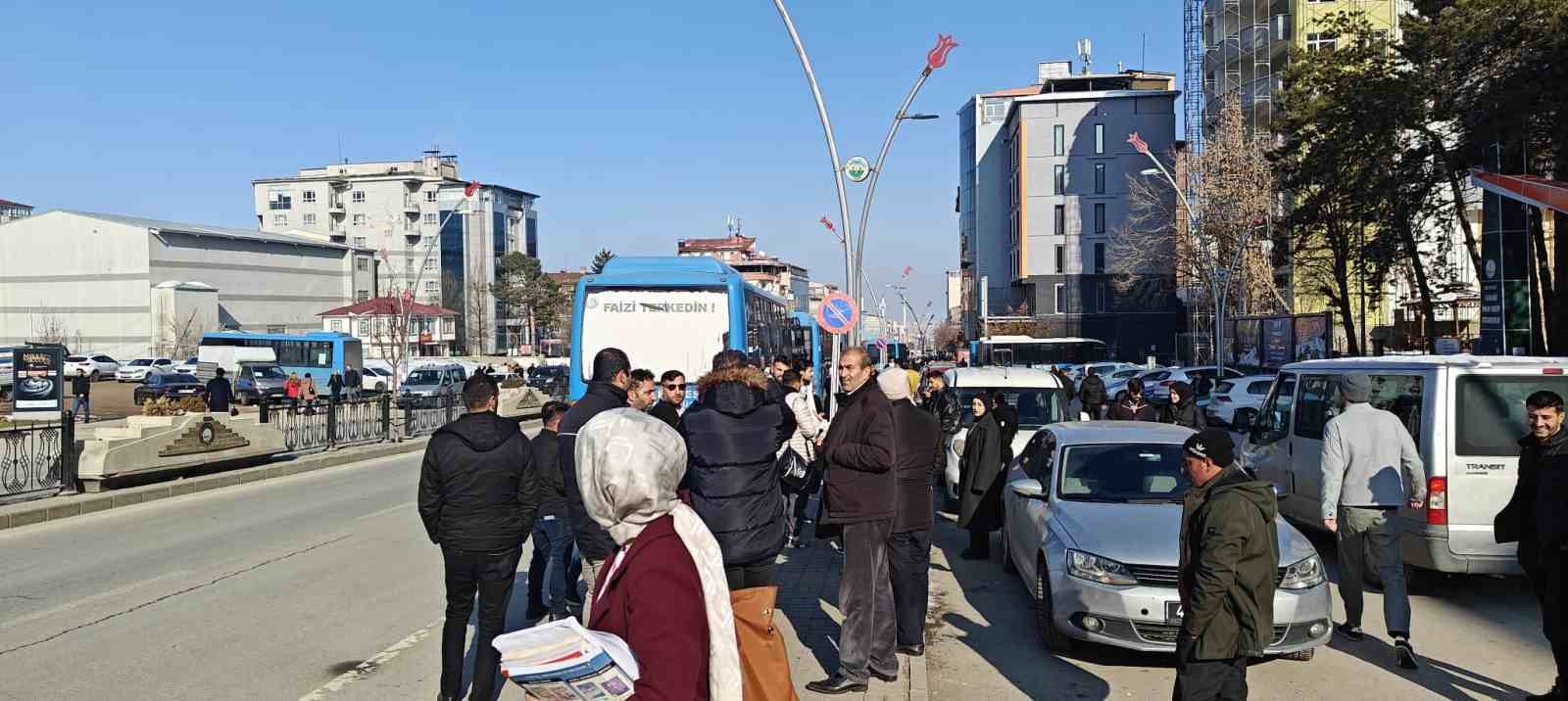 Muş’ta üniversite öğrencileri final sınavlarına giremedi