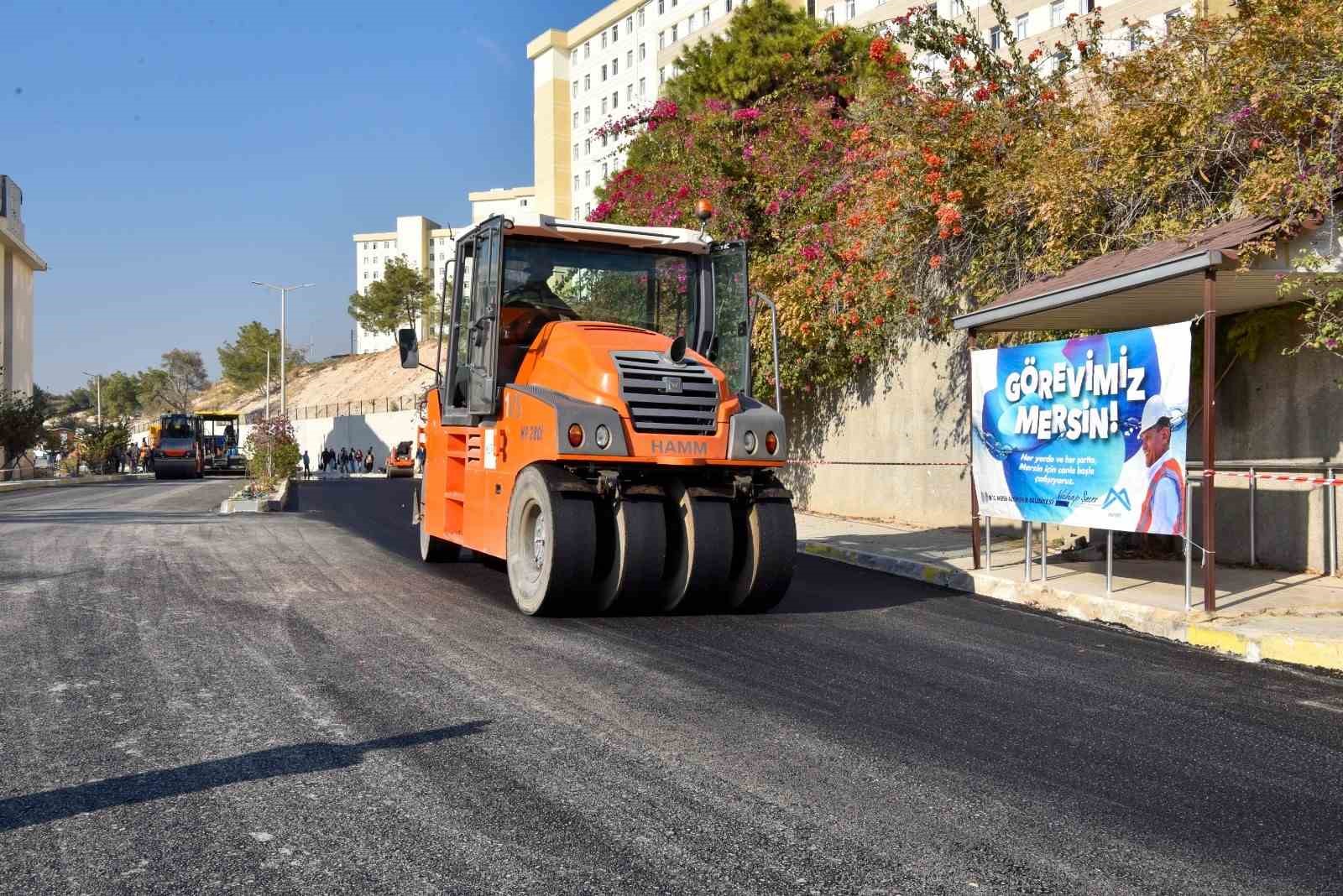 MESKİ, 1 yılda 140 bin ton sıcak asfalt çalışması gerçekleştirdi
