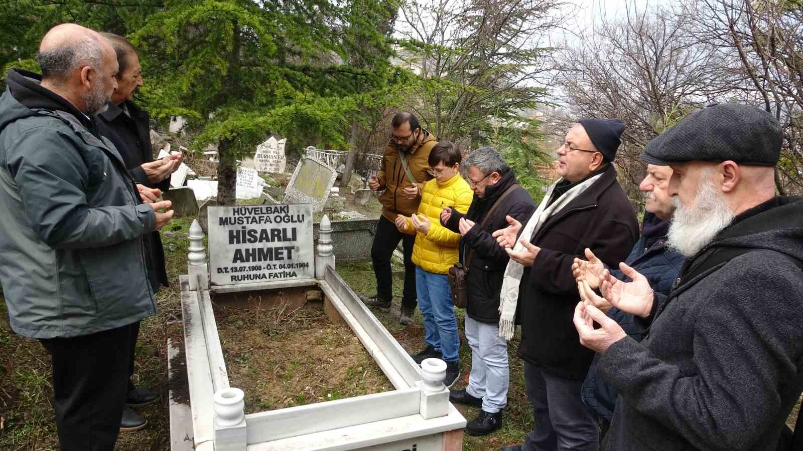 &quot;Kütahya Türkülerinin Babası&quot; Hisarlı Ahmet, vefatının 41. yılında anıldı