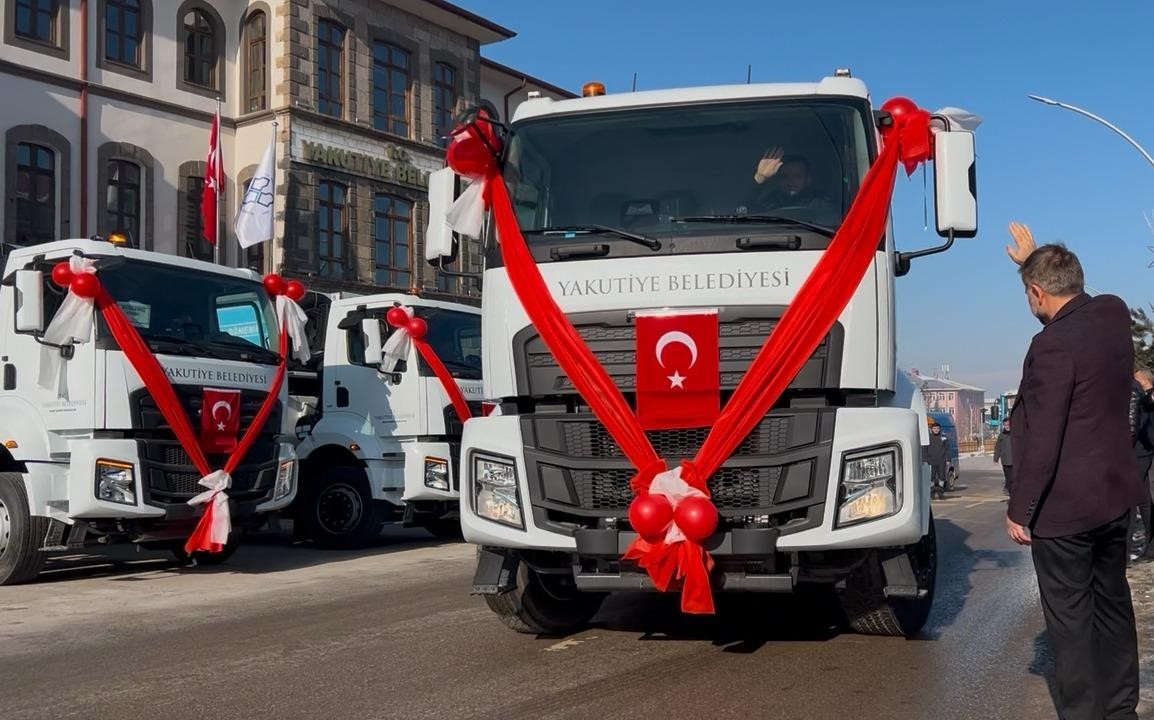 Yakutiye Belediyesi araç filosunu genişletti
