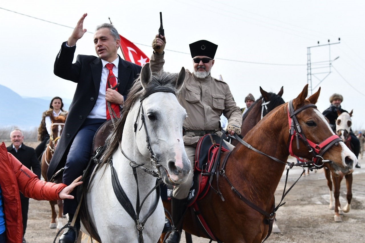 Osmaniye’nin kurtuluş şehitleri Mamure Tren İstasyonu’nda dualarla anıldı
