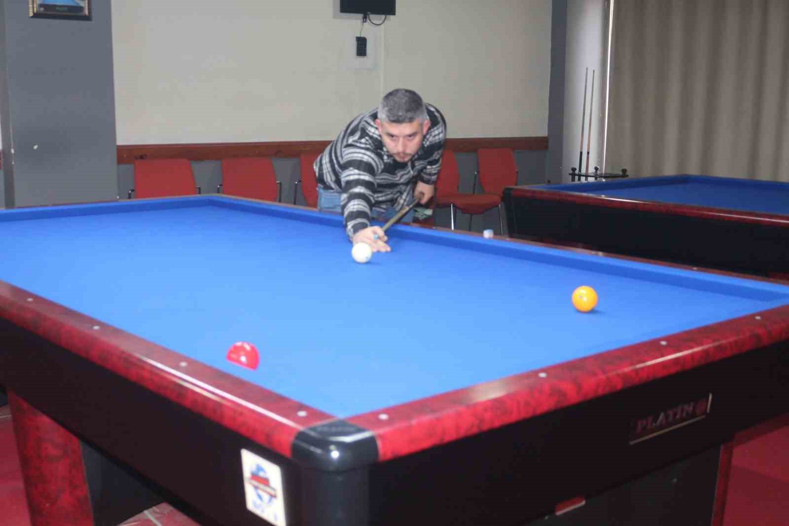 ‘Afyon Basın Cemiyeti 3 Bant Bilardo Turnuvası’ başladı