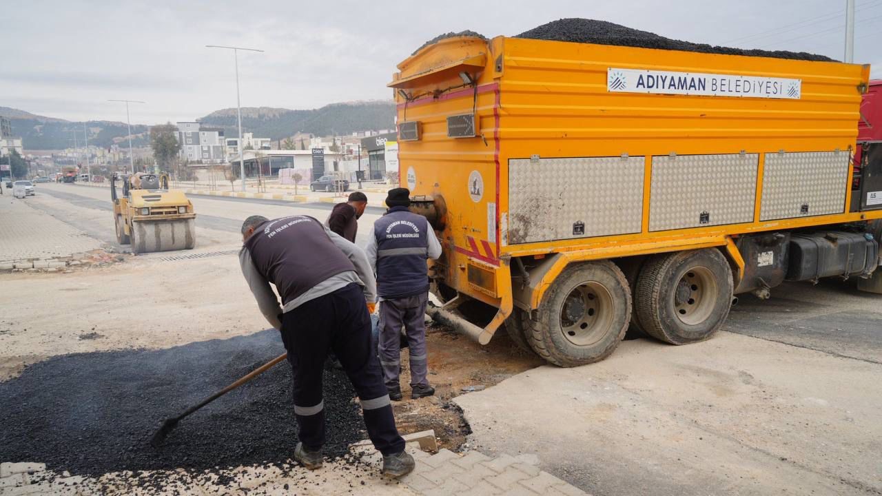 Altyapı çalışmaları hız kesmeden devam ediyor