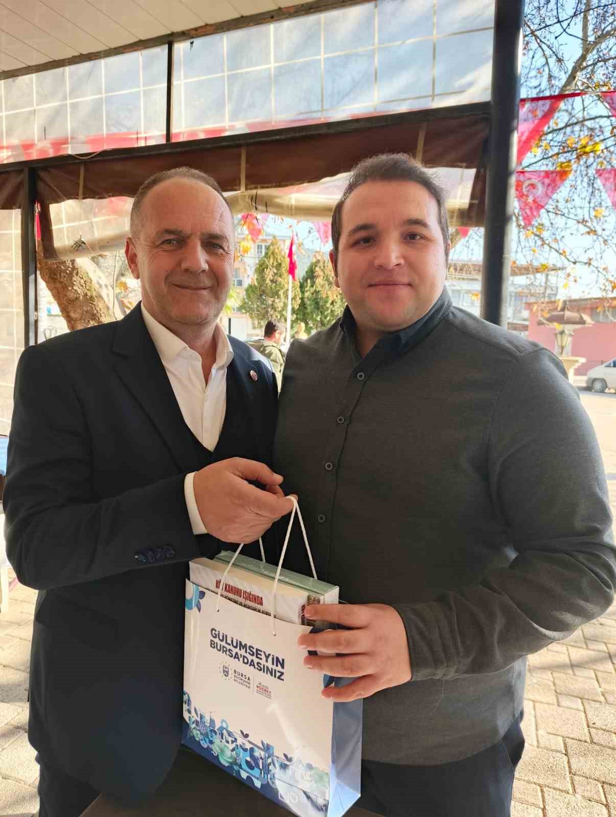 Büyükşehir&rsquo;den muhtarlara yeni yıl hediyesi