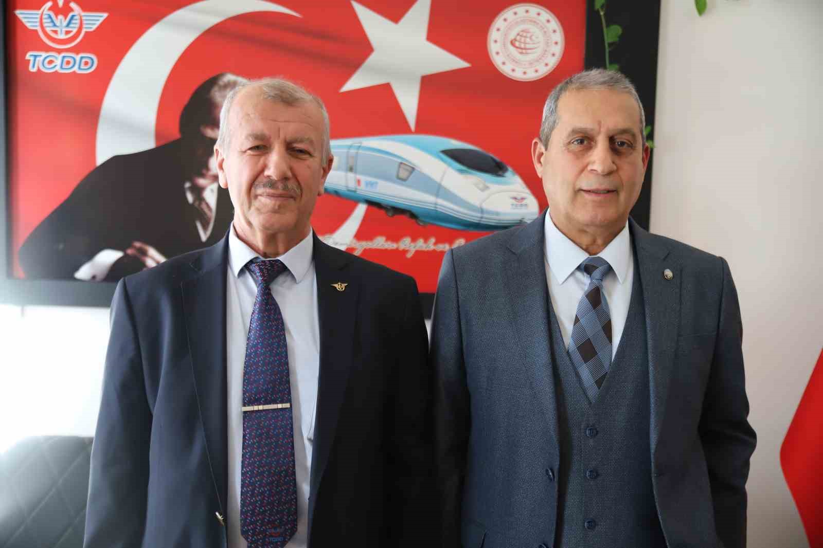 Devlet Demiryolları’na adanan iki ömür