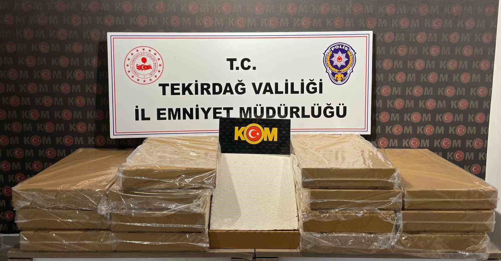 Tekirdağ’da 75 bin adet dolu makaron ele geçirildi