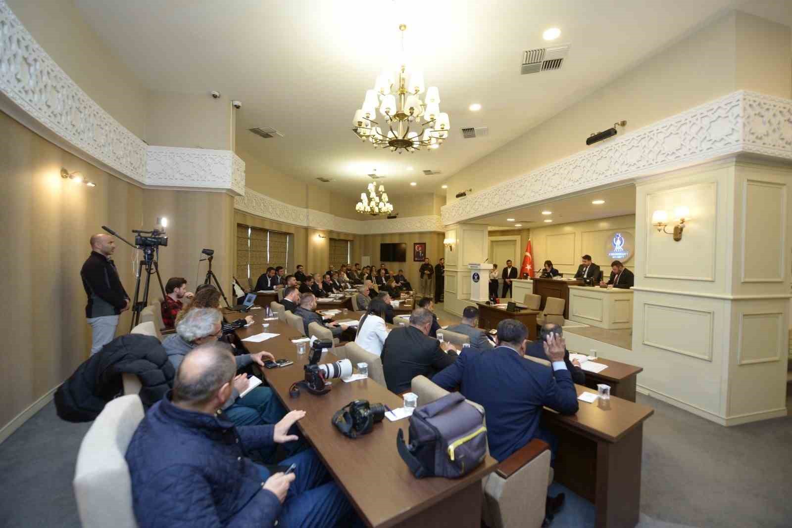 Kahramankazan Belediyesi&rsquo;nde yeni yılın ilk meclis toplantısı yapıldı
