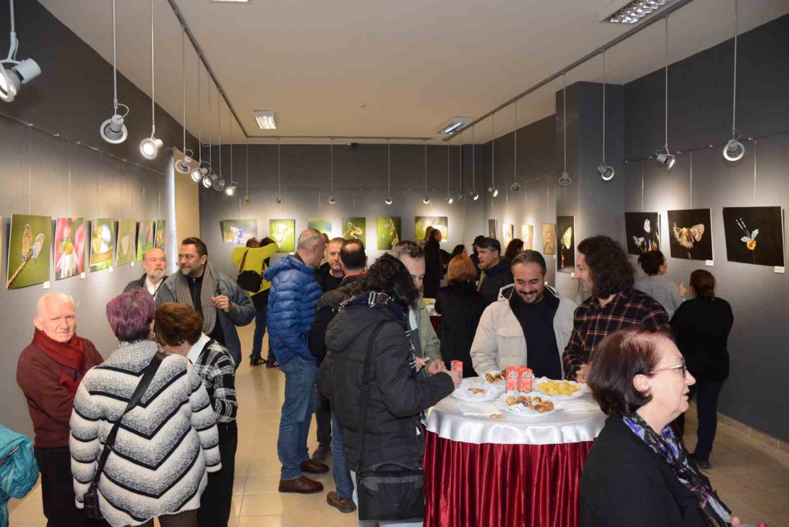 “Doğanın Sessiz Tanıkları” fotoğraf sergisi Anadolu Üniversitesi İBF’de açıldı
