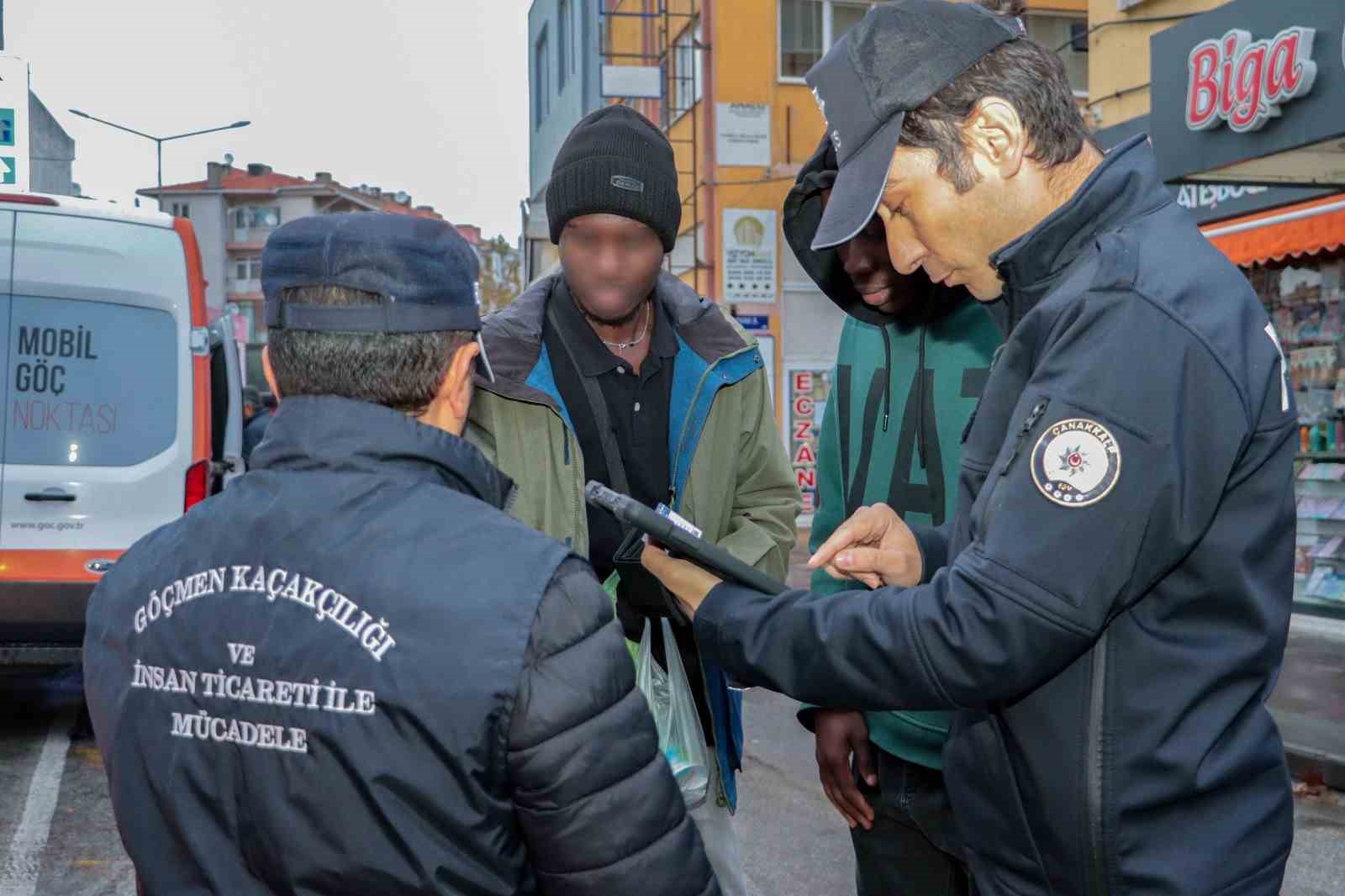 Çanakkale’de 1 ayda 281 kaçak göçmen yakalandı, 18 organizatör tutuklandı