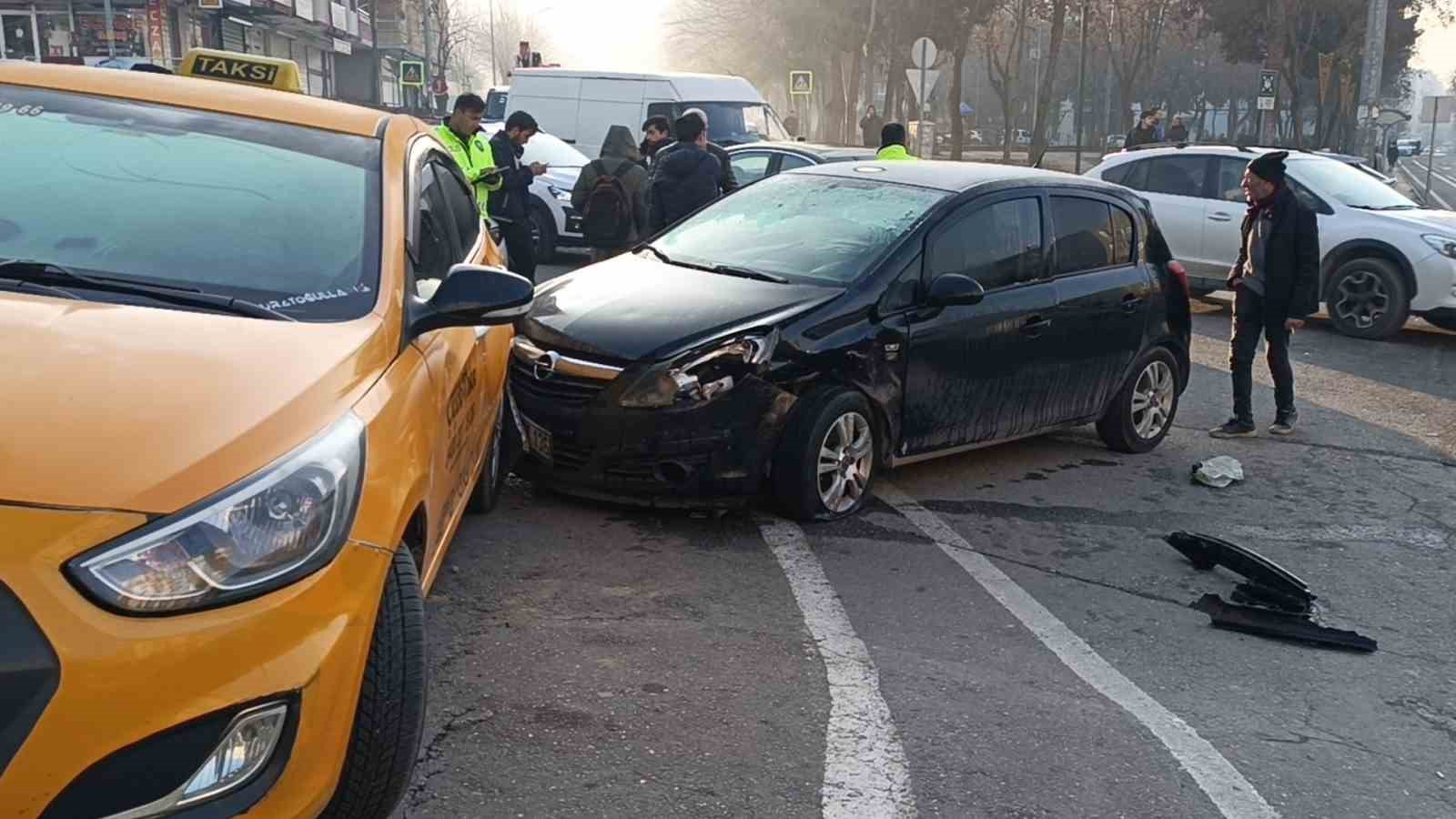 Batman’da zincirleme kaza: 1 yaralı