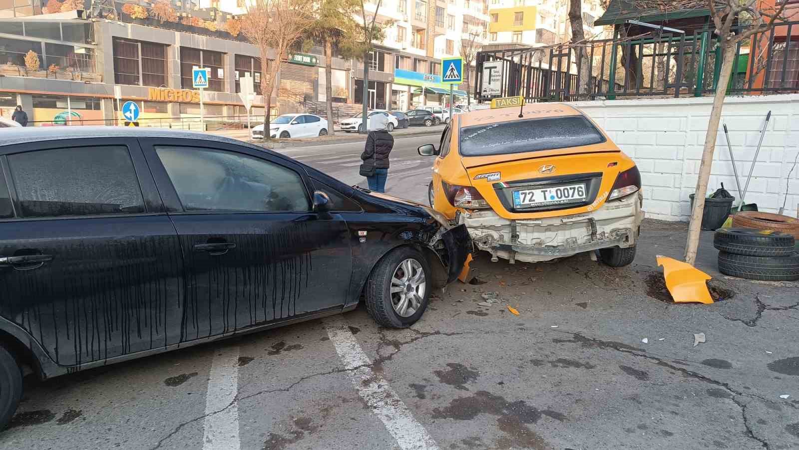 Batman’da zincirleme kaza: 1 yaralı
