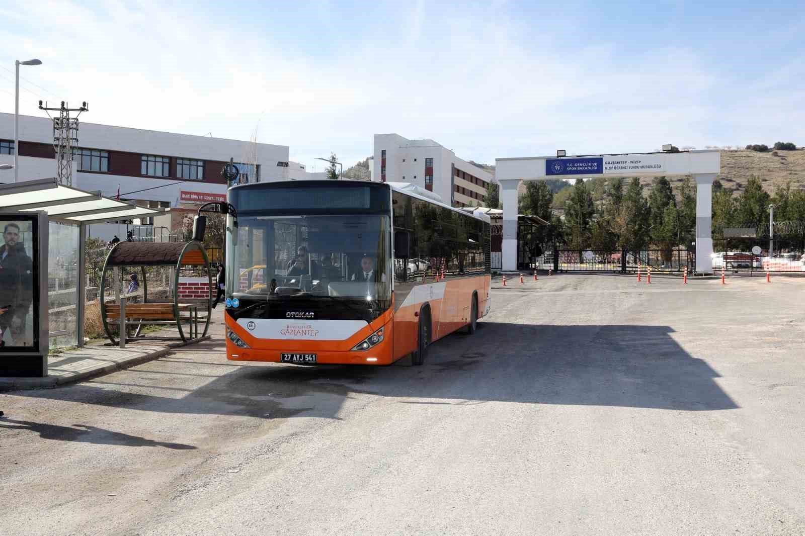 Nizip’teki öğrencilerin ulaşım talebi hızla yanıt buldu