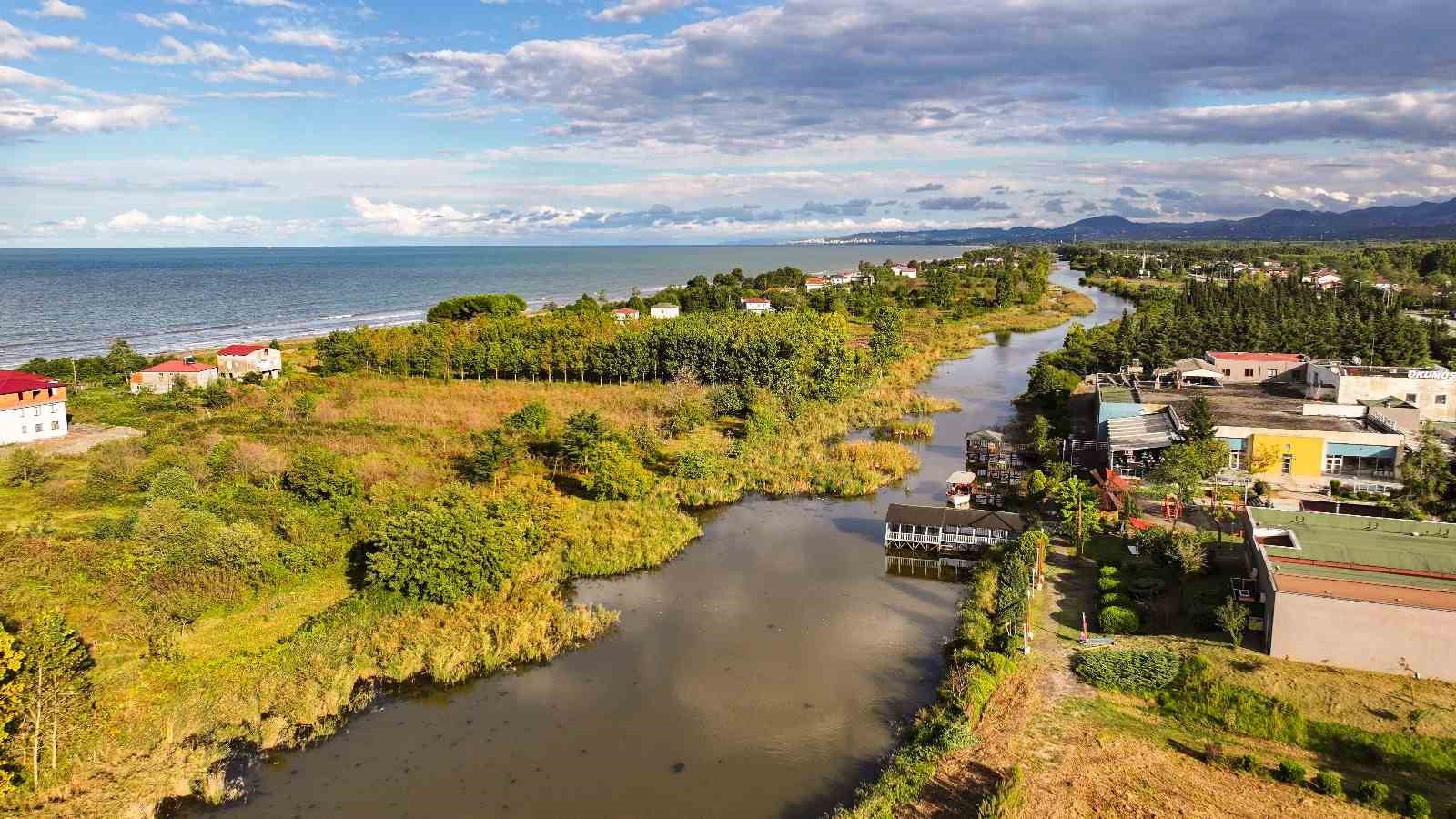 Kul: "Terme, Türkiye’nin örnek ilçelerinden biri olacak"
