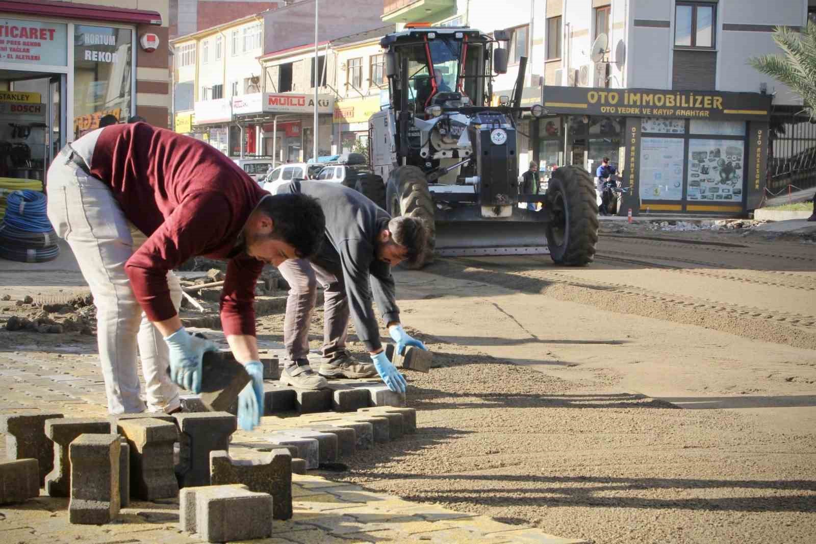 Giresun Belediyesi sanayi sitesinde altyapı ve üstyapı çalışması başlattı
