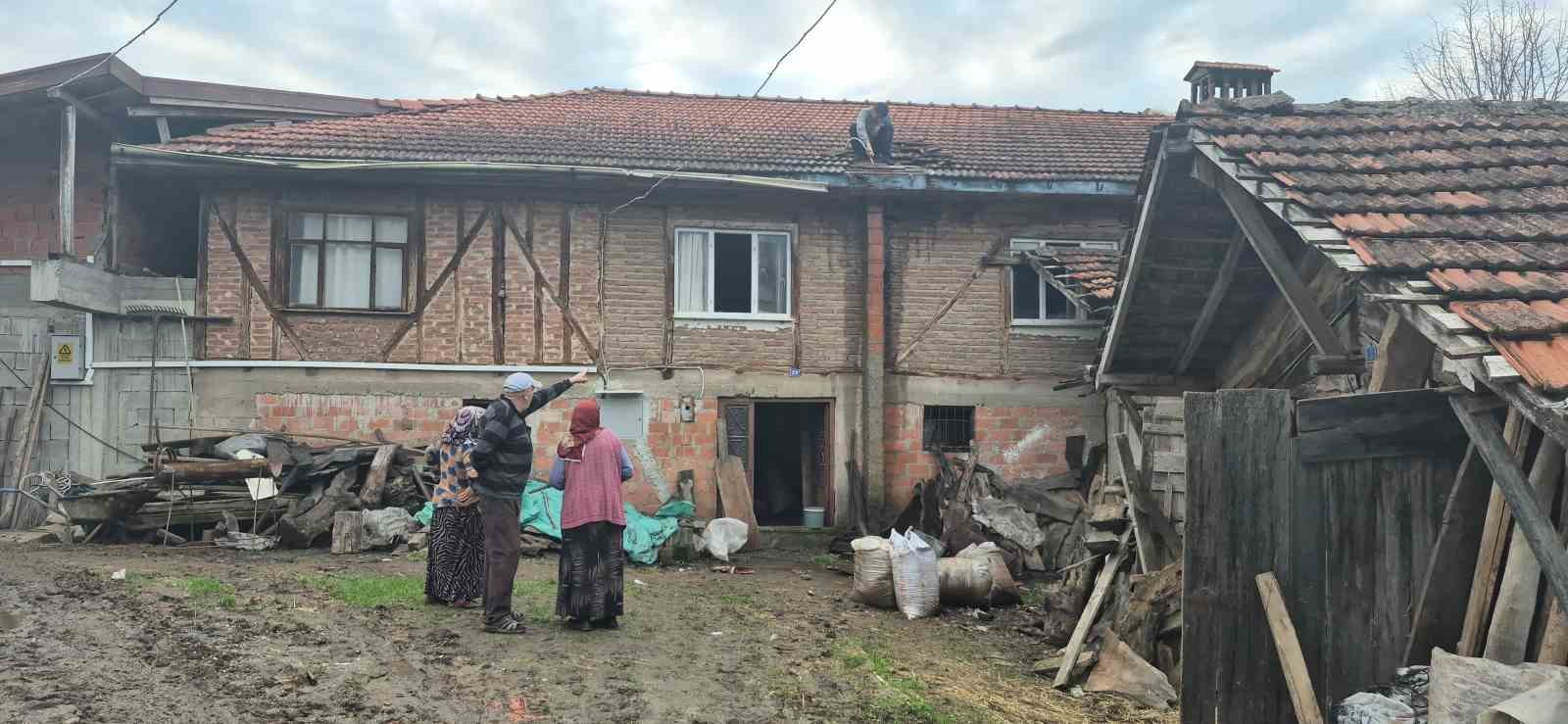 Komşunun dikkati yanmaktan kurtardı