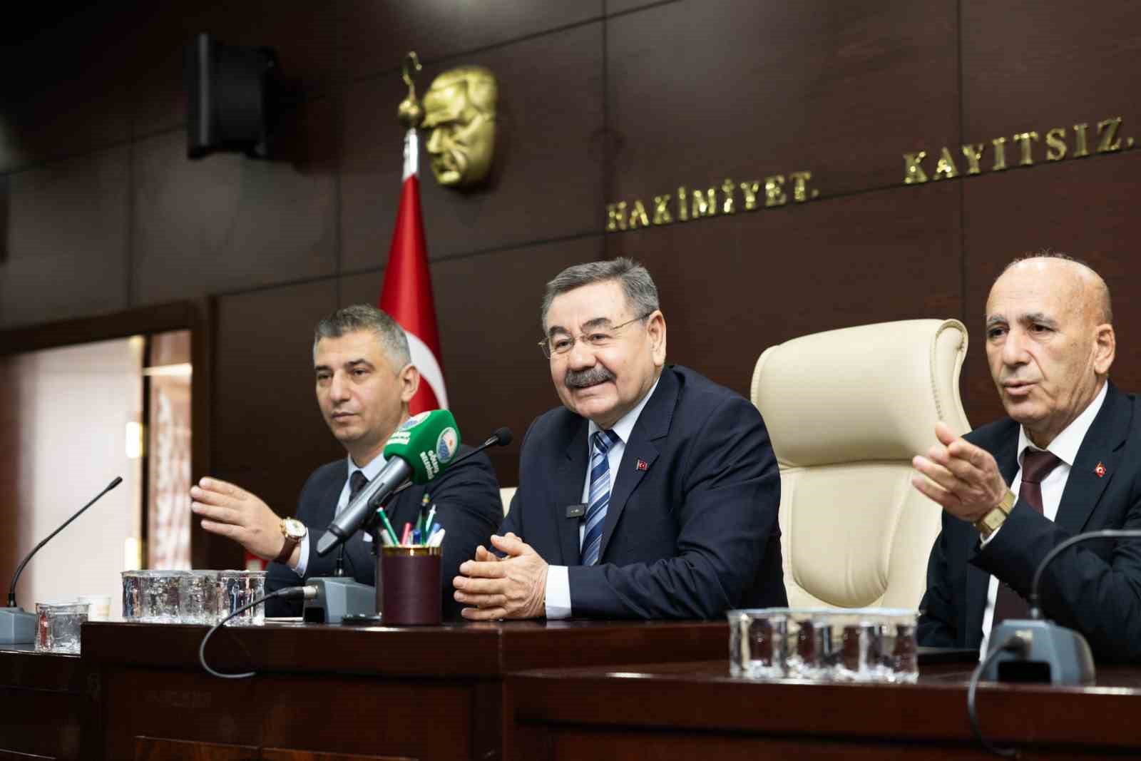 Başkan Odabaşı Halk Günü’nde vatandaşlarla bir araya geldi