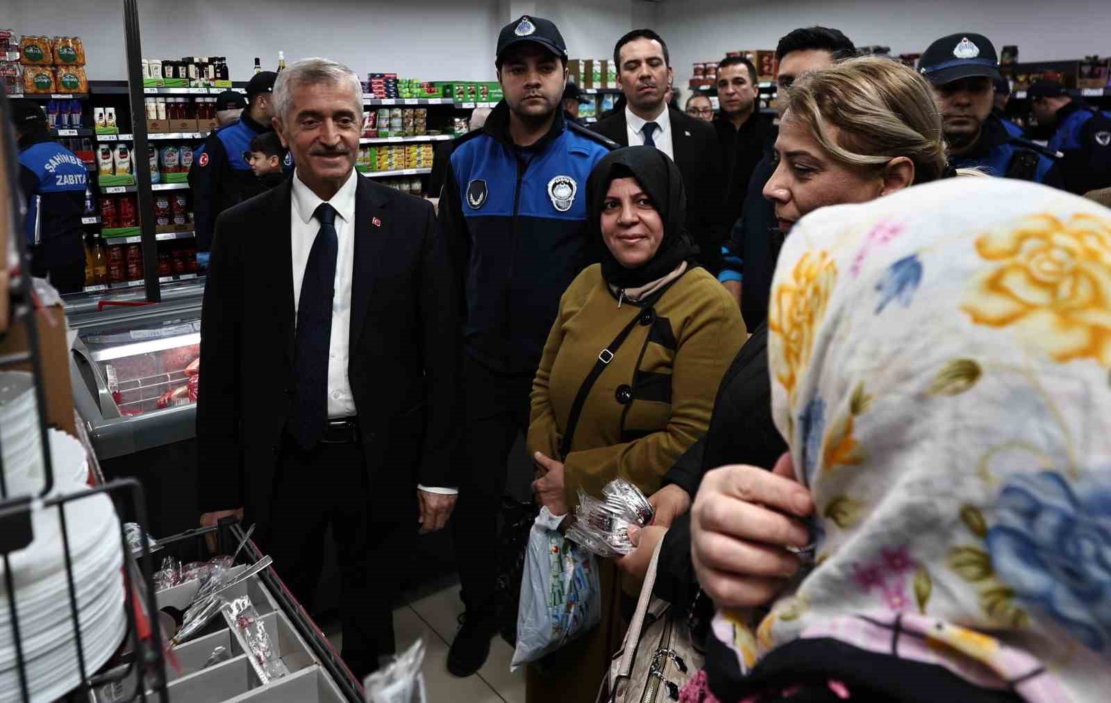 Şahinbey’de bozuk ve tarihi geçmiş ürün satan marketler kapatılacak
