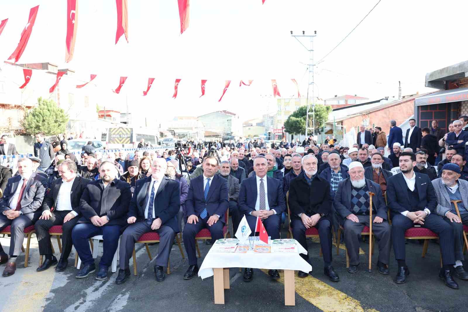 Sultangazi’de Yayla Mahallesi Merkez Camii’nin temel atma töreni gerçekleştirildi