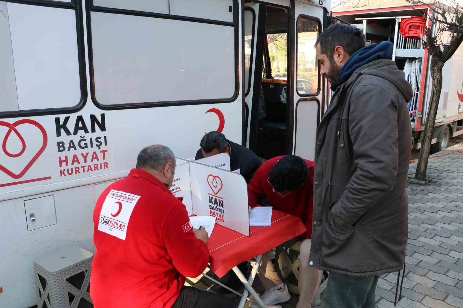 Kaymakam Kartal’dan kan bağışı çağrısı
