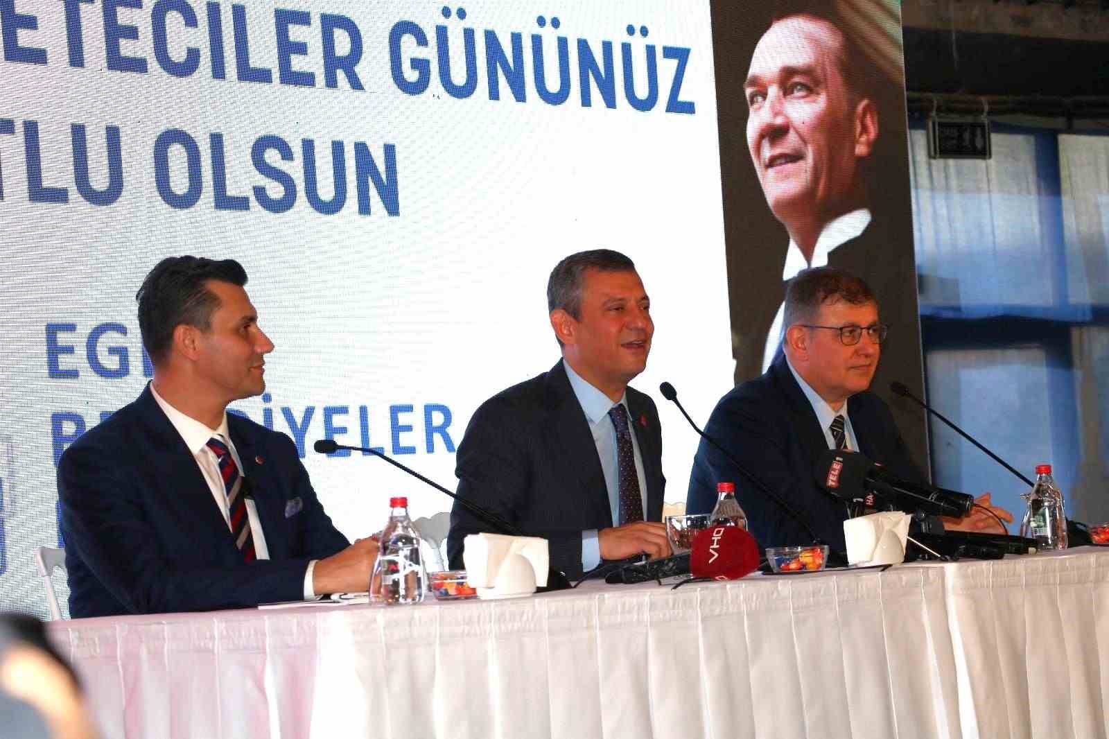 CHP Genel Başkanı Özel: “İzmir ile helalleşme olacak”
