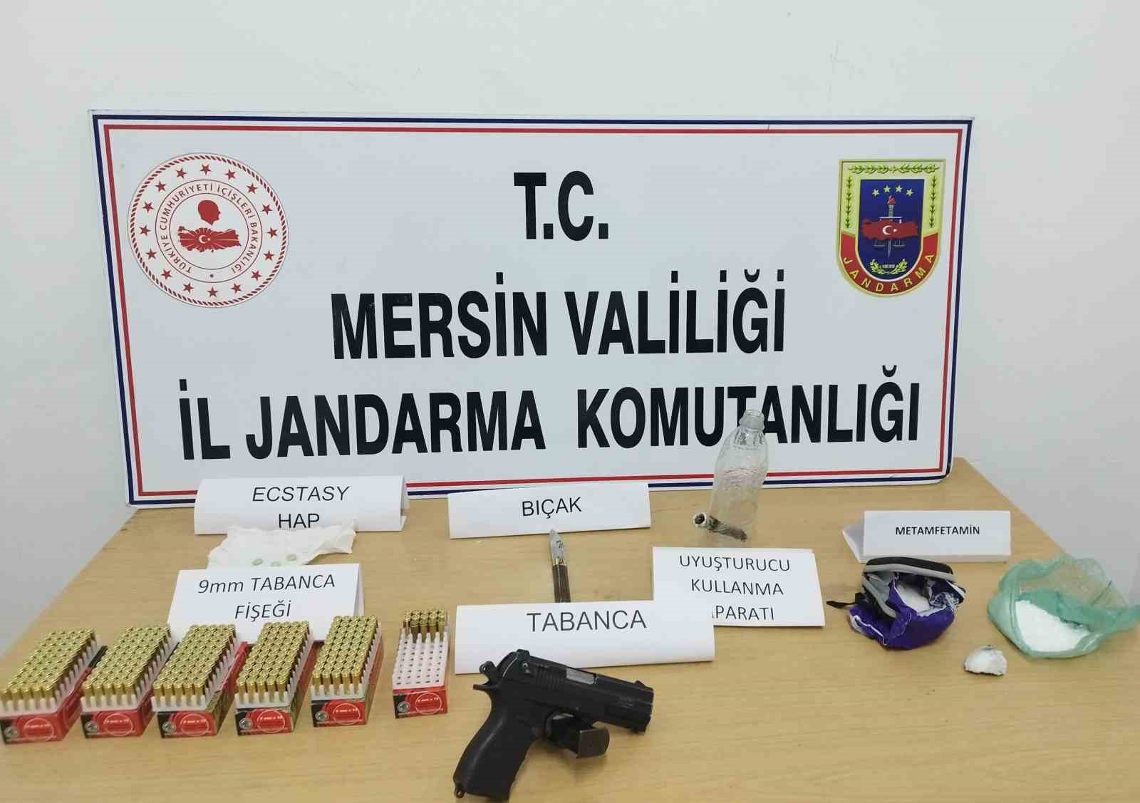 Mersin’de uyuşturucu operasyonu: 5 tutuklu