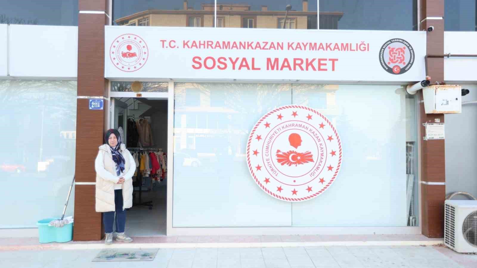 Kahramankazan’da Sosyal Market ihtiyaç sahiplerini AVM standartlarında ağırlıyor