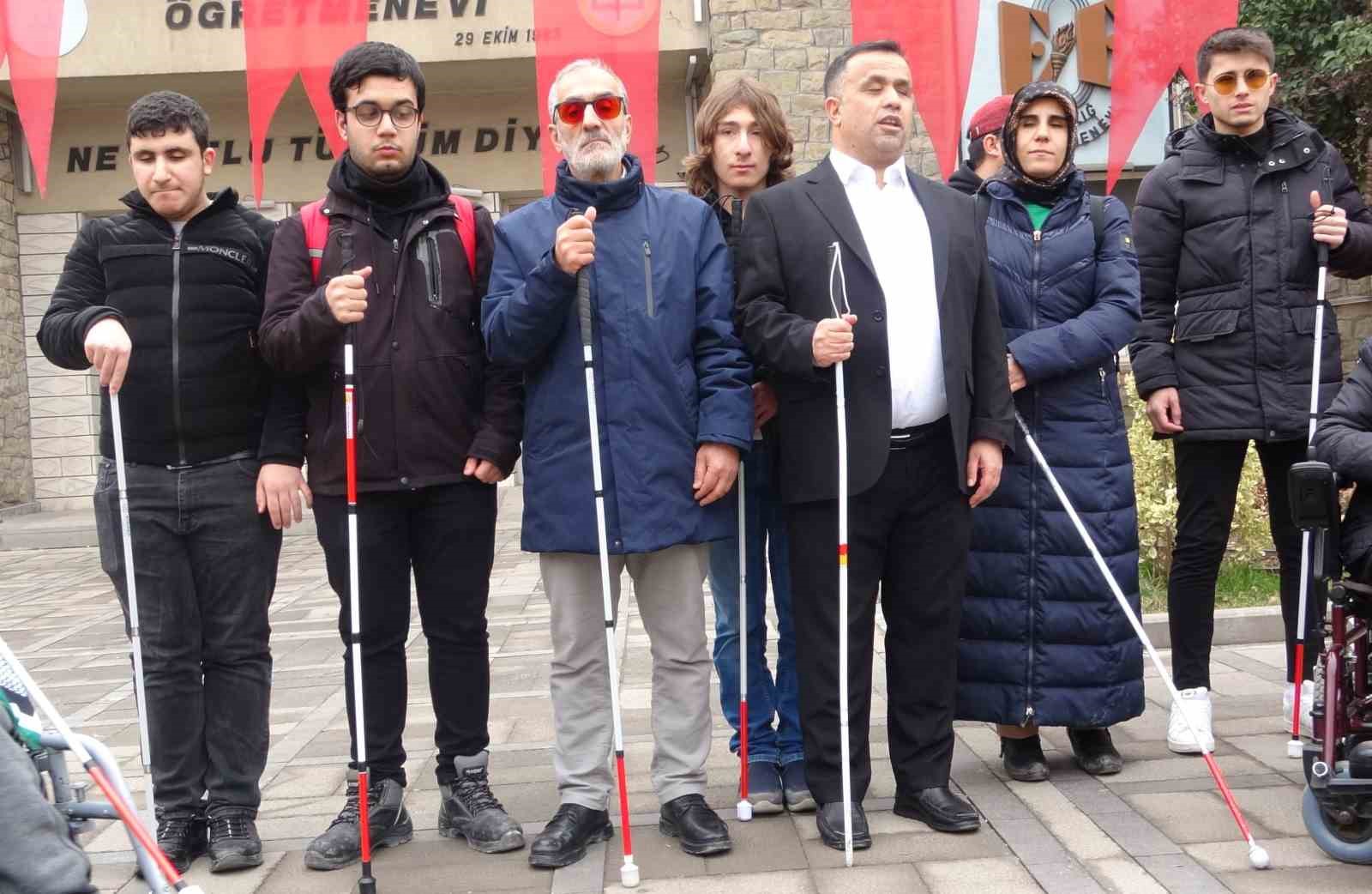 Elazığ’da “ Beyaz Baston Dünya Görme Engelli Haftası” etkinliği