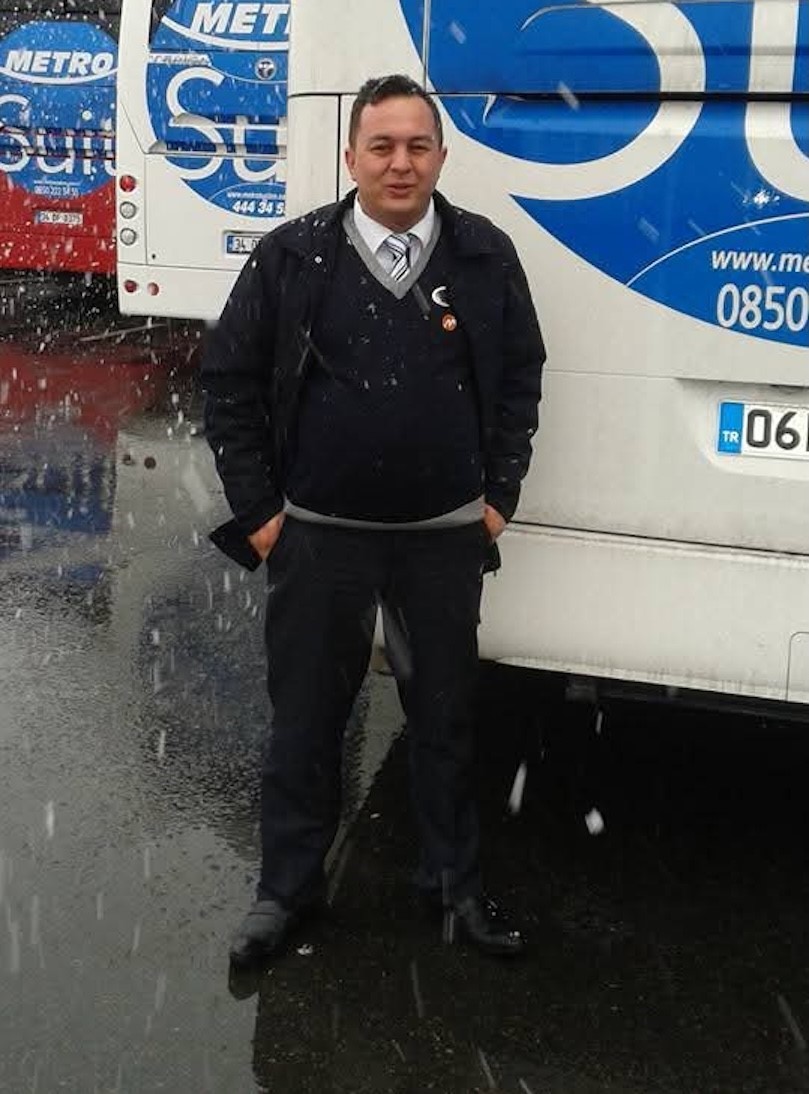 Nefes borusuna ekmek par&ccedil;ası takılan vatandaş hayatını kaybetti
